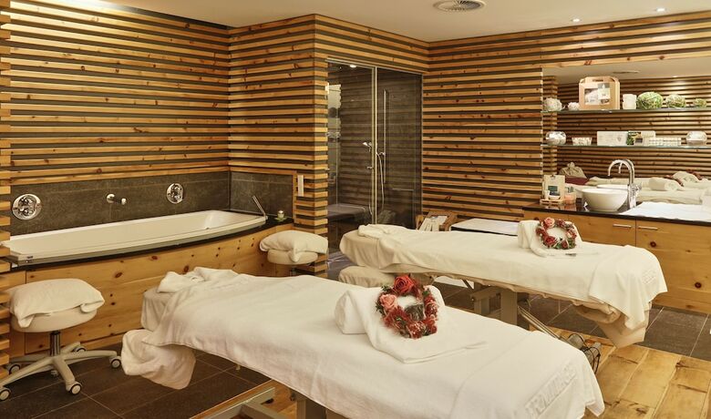 Ermitage Wellness & Spa Hotel