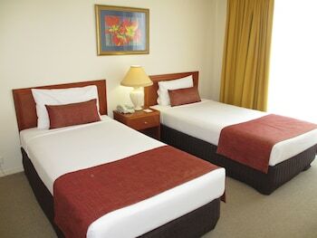 Aparthotel Springwood Tower Apartment Hotel