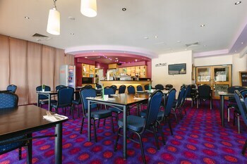 Aparthotel Springwood Tower Apartment Hotel