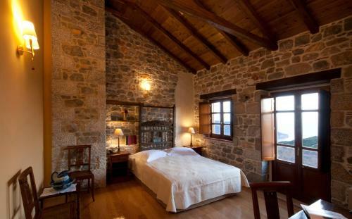 Xemoni Hotel