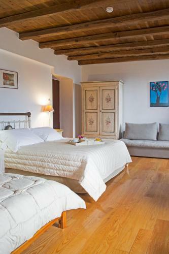 Xemoni Hotel
