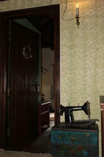 Hostal Feggaropetra Inn Magic Mountain House