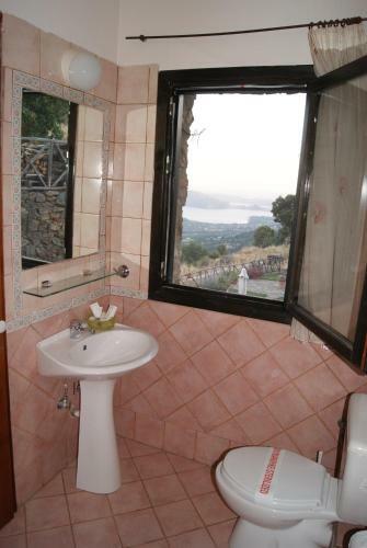 Hostal Petrino Pentolvio