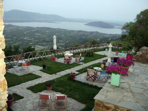 Hostal Petrino Pentolvio