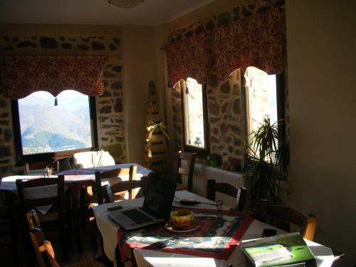 Hostal Petrino Pentolvio