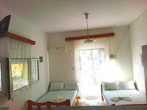 Hostal Skotina Rooms