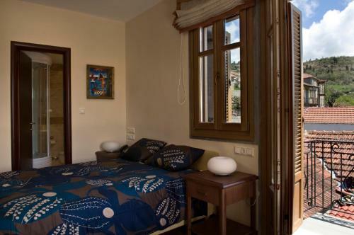 Hostal Rentinia Inn