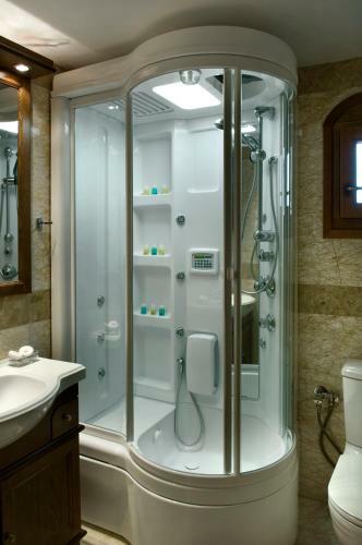 Hostal Rentinia Inn