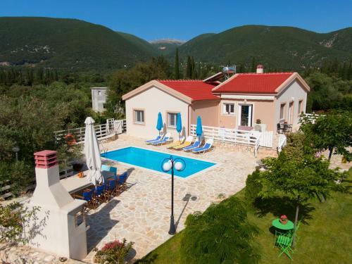 Country Style Villa Christina
