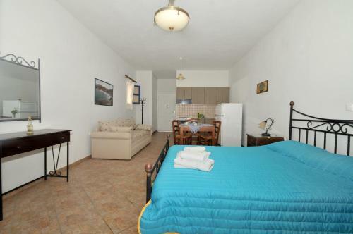 Aparthotel Akrotiri Hotel