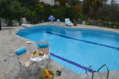 Villa Suites Lagonisi Luxury