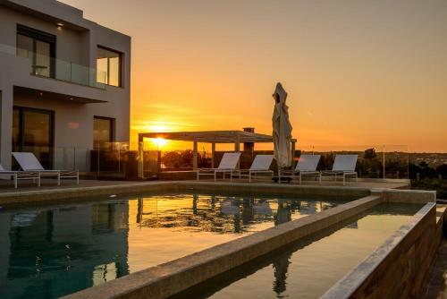 Thea Sunrise Luxury Villa