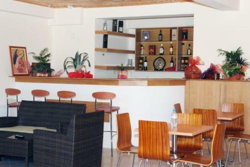 Hostal Mpistola Guesthouse