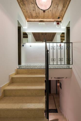 Hotel Olganos Vl Luxury Rooms & Suites