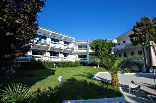 Larisa Boutique Hotel