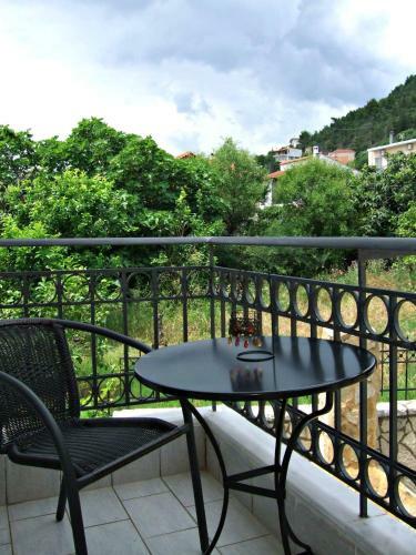 Hostal Kristallia Rooms