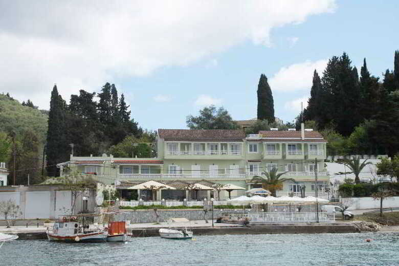 Hotel Golden Sunset