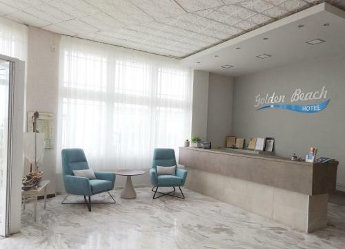 Golden Beach Hotel