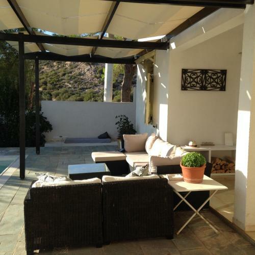 3 Bedroom Villa Athens Riviera