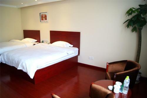 Greentree Inn Nanshan Park Express Hotel