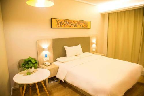 Hanting Hotel Shuangyashan Xinxing Street