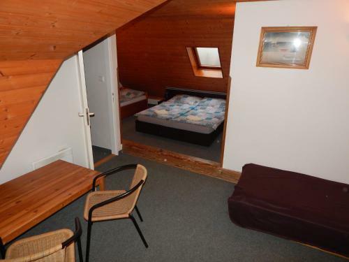 Hostal Penzion - Restaurant Sportturia