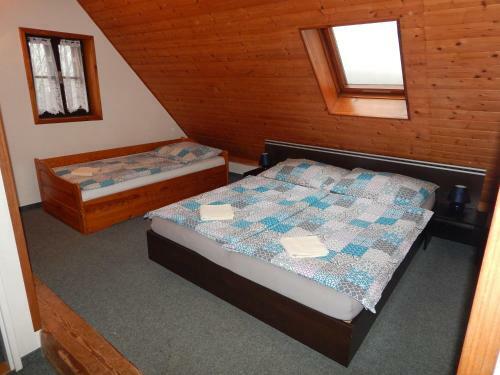 Hostal Penzion - Restaurant Sportturia