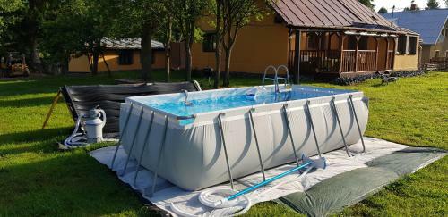 Lodge Chata Na Kov�rn?