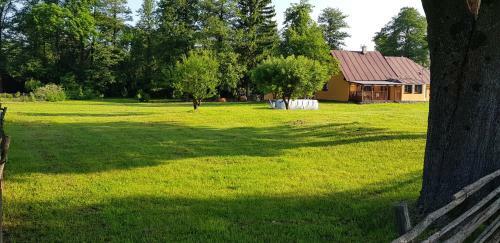 Lodge Chata Na Kov�rn?