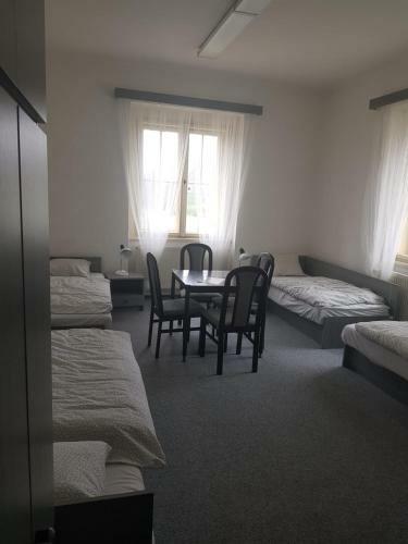 Bed & Breakfast Travellers House Pod?brady