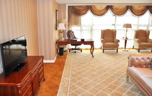 Phoenix Hotel Shaoguan