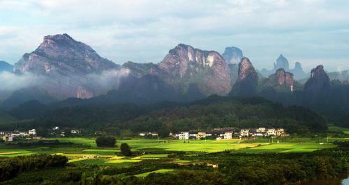 Danxia International Youth Hostel