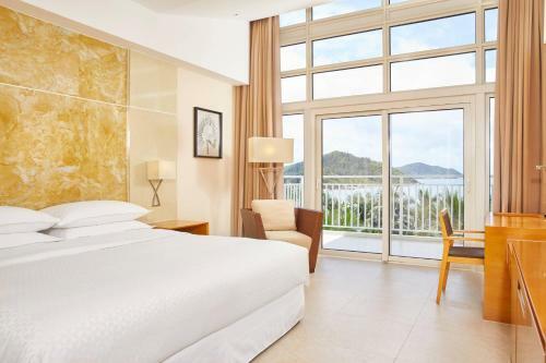 Hotel Four Points By Sheraton Shenzhou Peninsula Resort