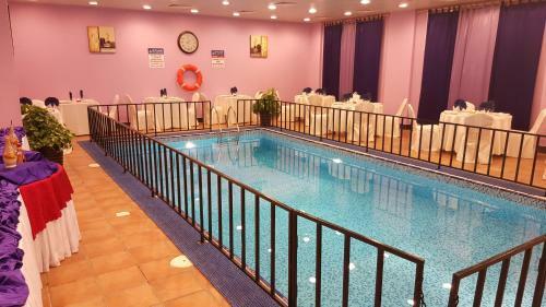 Al Thuriah Hotel Apartment