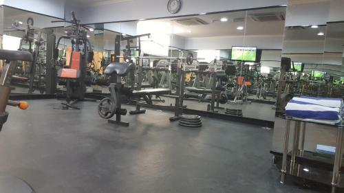 Al Thuriah Hotel Apartment