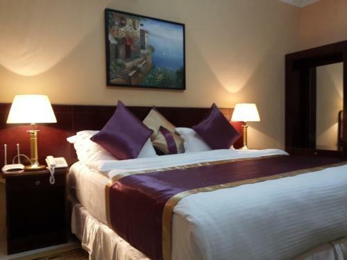 Royal Gardens Hotel