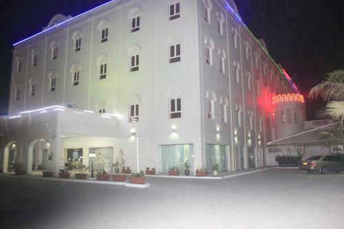 Royal Gardens Hotel