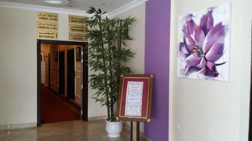 Royal Gardens Hotel