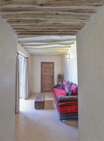 Hotel Caravan Serai