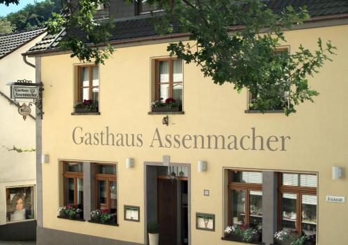 Hostal Gasthaus Assenmacher