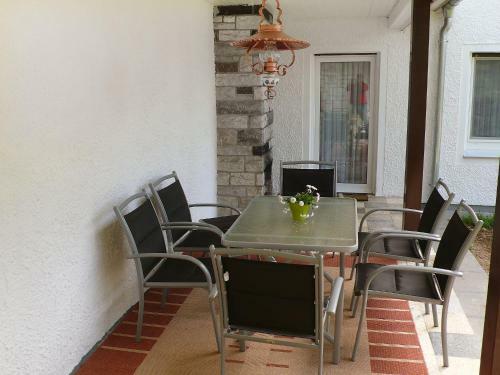 Villa Holiday Home Kyrbach