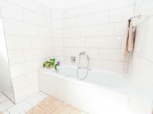 Modern Apartment In Densberg With Forest Nearby