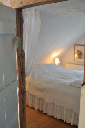 All Seasons Bed & Breakfast