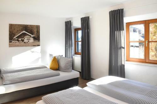 Alps Hostel - Gasthof Engel