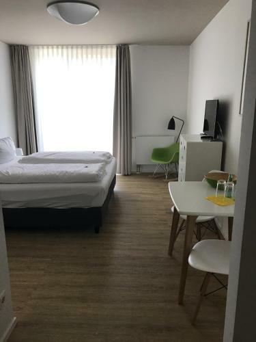 Country Inn Hotel Ph�ben