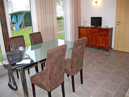 Ferienhaus Ostkluene Use 2781