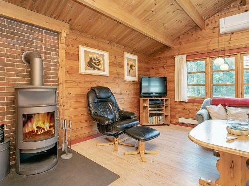 Holiday Home S�by XIII
