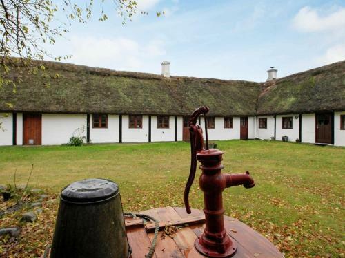 Two-bedroom Holiday Home In L�s� 2