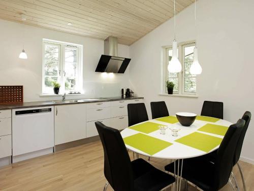 Holiday Home Den II