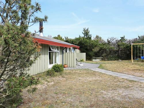 Holiday Home L�s� XII